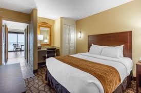 Comfort inn and suites 2