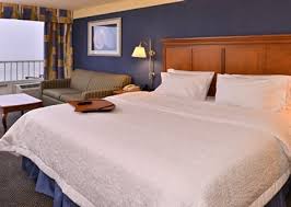 Hampton Inn North 3